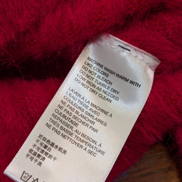 Urban Outfitters Red Cropped Cardigan Sweater Size Small - Picture 8 of 9